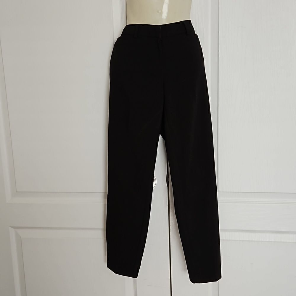 Ricki Ladies Ankle Length Dress Pants Size 2 Black - Picture 2 of 16